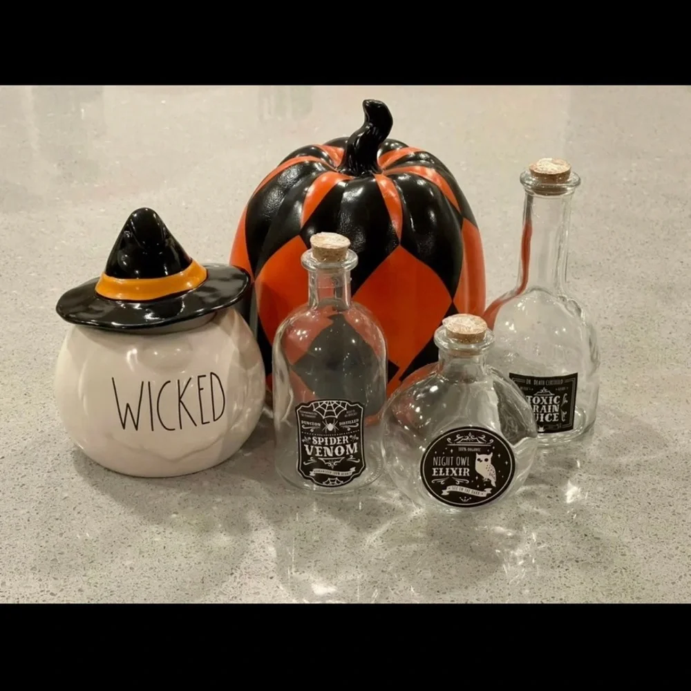 3 x Target Bullseye Halloween Glass Bottles - BOTTLES ONLY